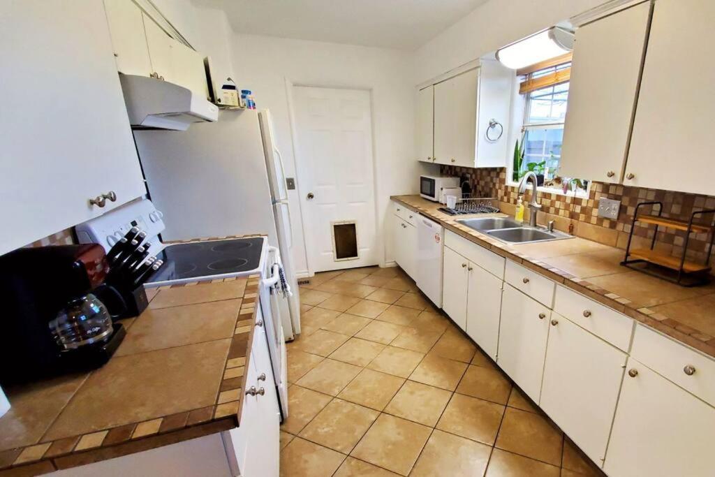 The Greenhouse - 3Bed 2Bath Home In Tahlequah, Ok Bagian luar foto